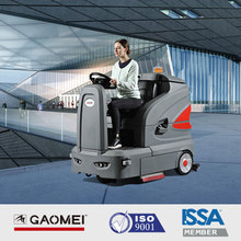 驾驶式洗地车让地面的保洁工作变得如此轻松