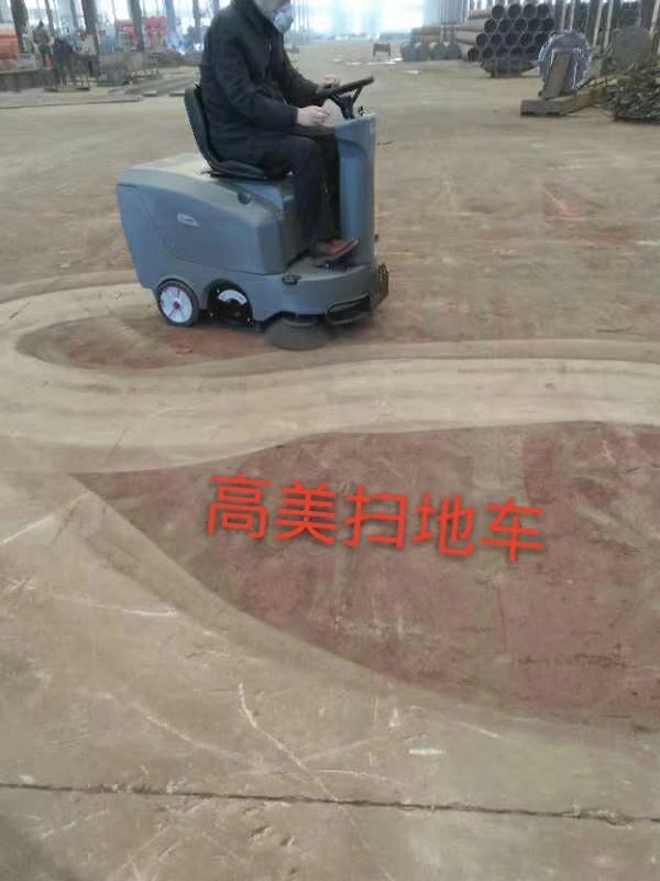 电动驾驶式扫地车三大注意事项