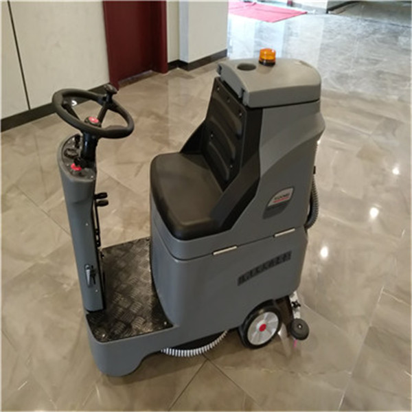天津宾馆酒店超市小型驾驶式洗地机,小型洗地机可以胜任各种电梯间